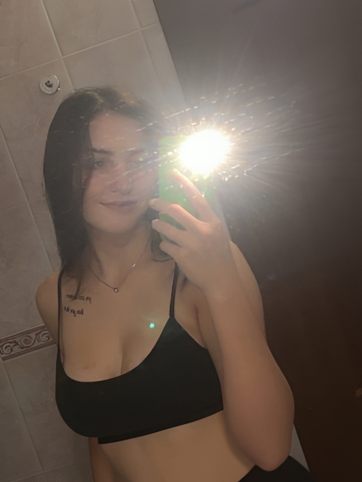 Богдана привлекательная девушка из Тайшет цена от 2500 руб