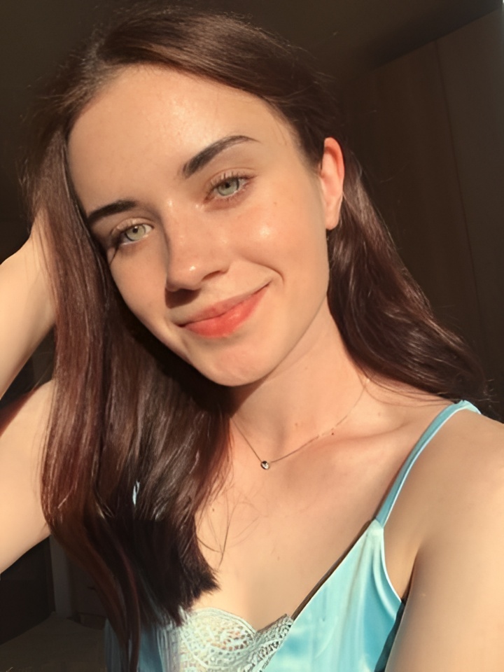 Лилия привлекательная девушка из Тайшет цена от 3000 руб