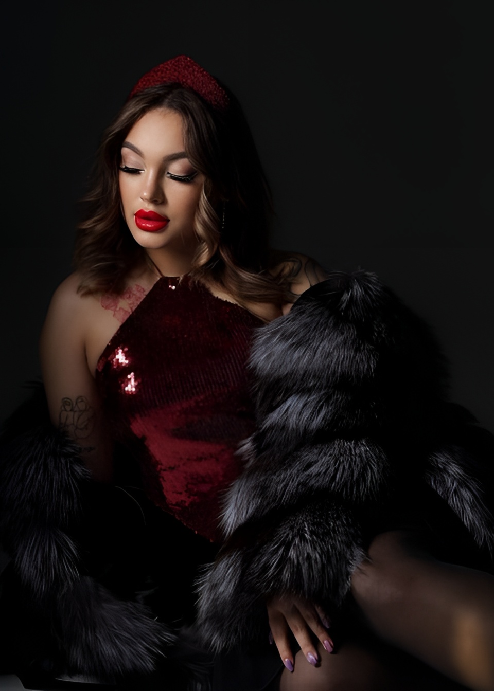 Юля привлекательная девушка из Тайшет цена от 6000 руб